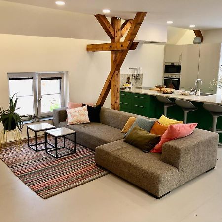 Fox Appartement Hostka  Buitenkant foto