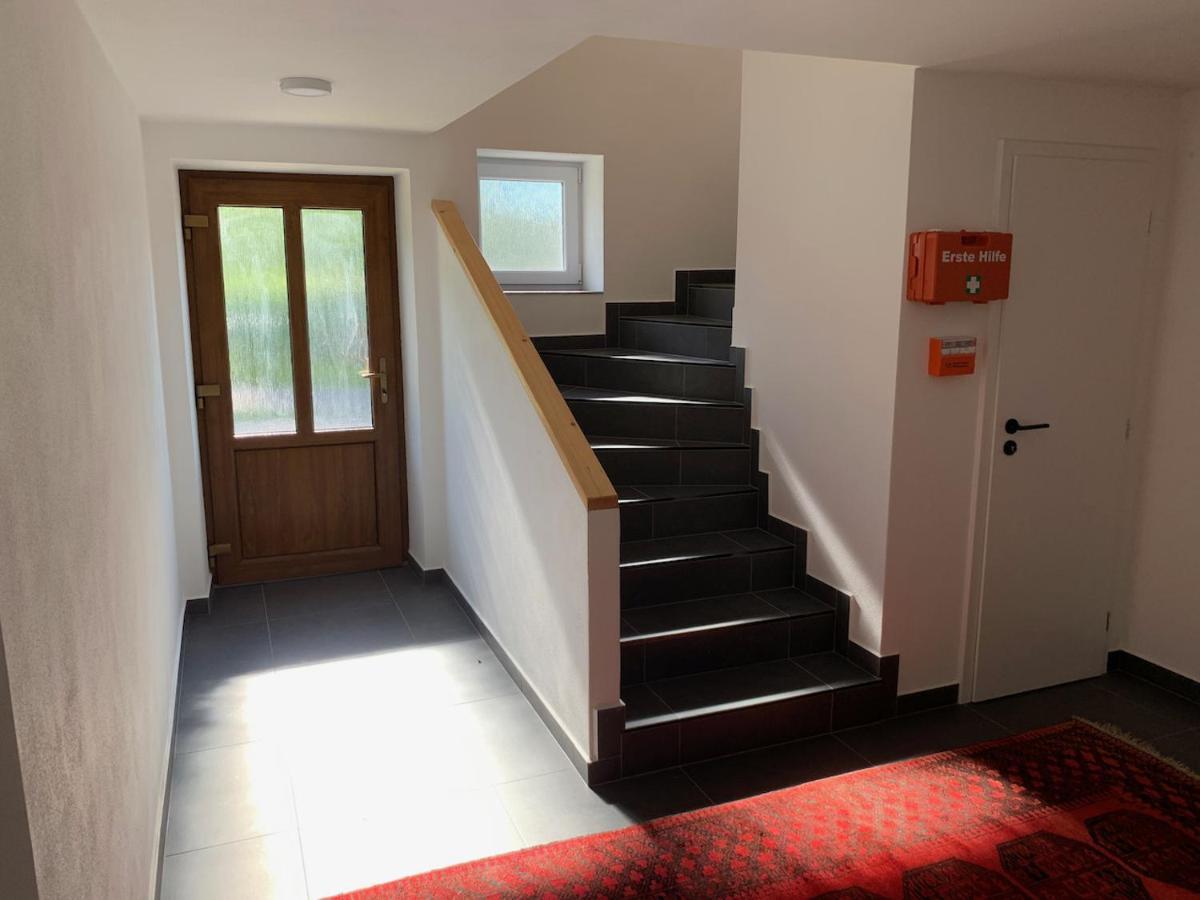 Fox Appartement Hostka  Buitenkant foto